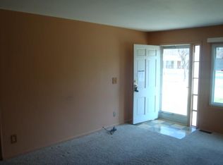 1005 Park Ln, Toledo, OH 43615