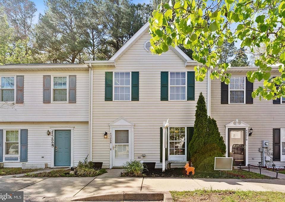 1st image of 45268 Woodstown Way
