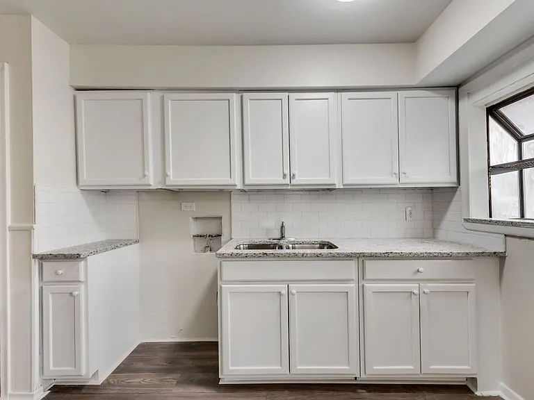 2932 Marjorie Ave — Photo 10
