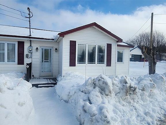 2nd image of 9 Country Path