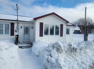 9 Country Path, Conception Bay South, NL A1W4Y3