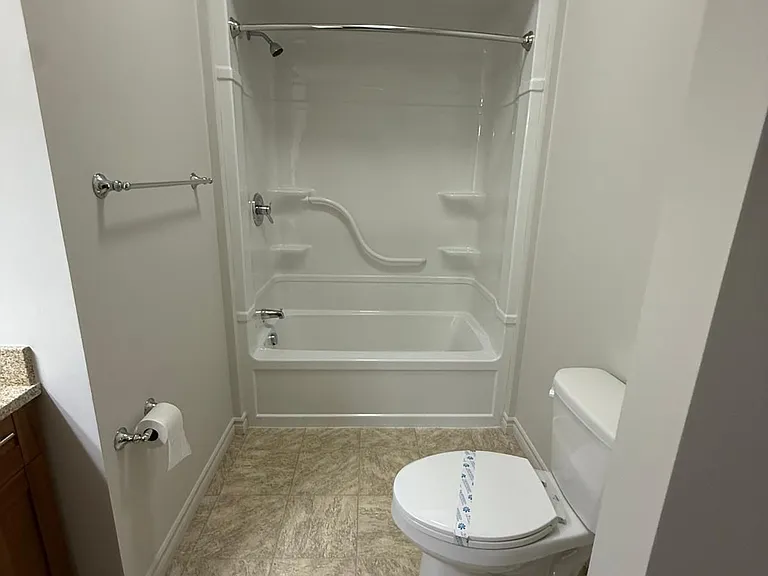 190 Carson Dr — Photo 17