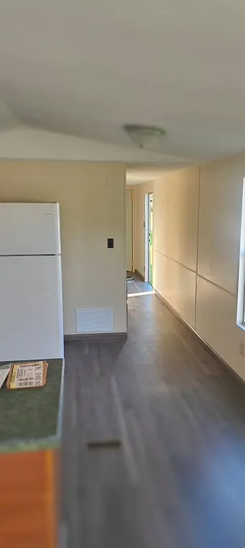 3 bed, 950 sqft, $950 — Photo 2