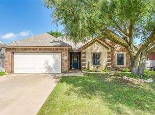711 Remington Dr, Cleburne, TX 76033