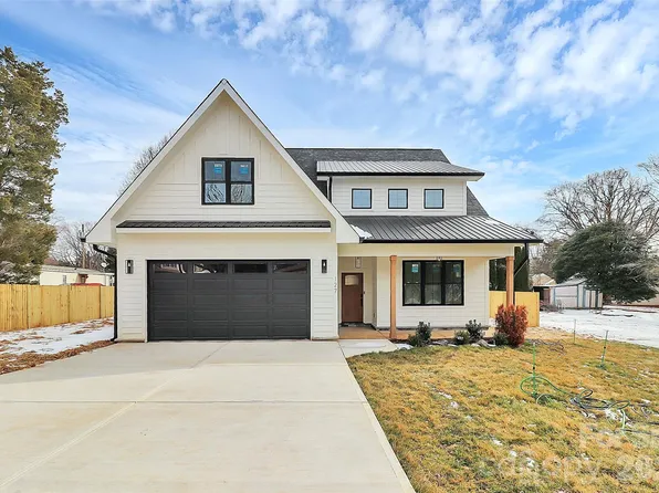 127 Hazelton Loop, Mooresville, NC 28117