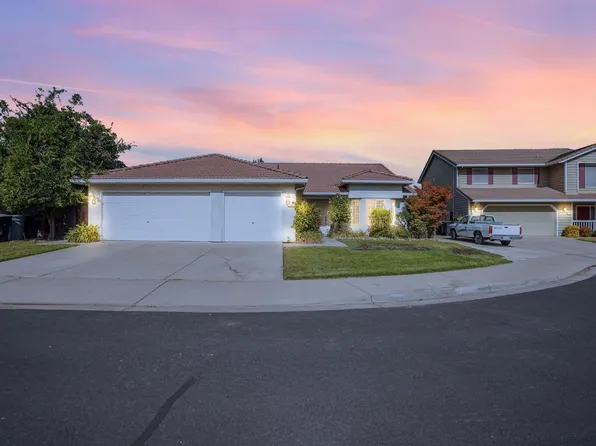 2244 Lana Ct, Oakdale, CA 95361