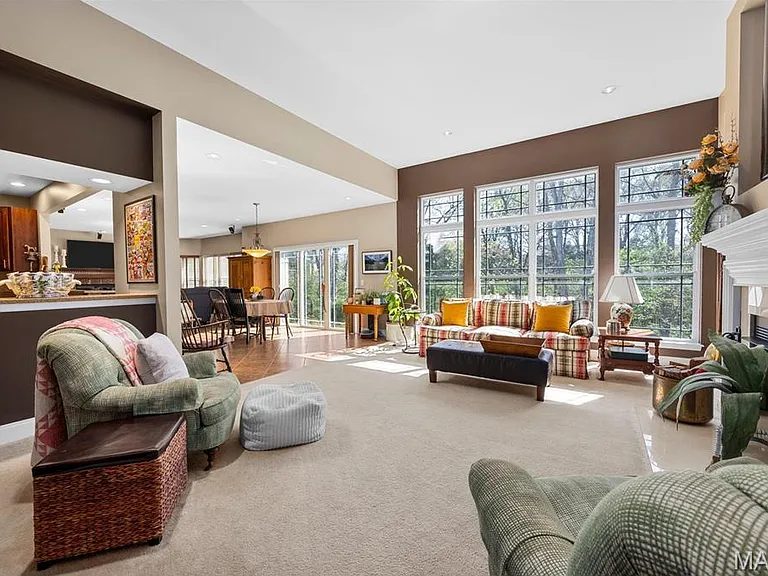 26 Milton Brennan Manor Ct — Photo 47