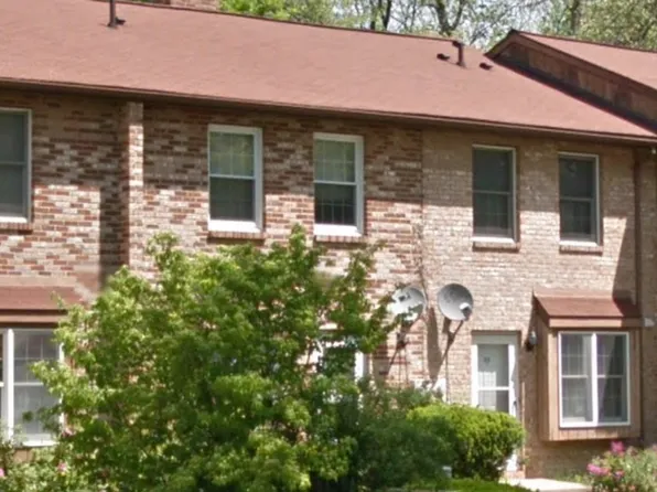 1127 Teaberry Ln, State College, PA 16803