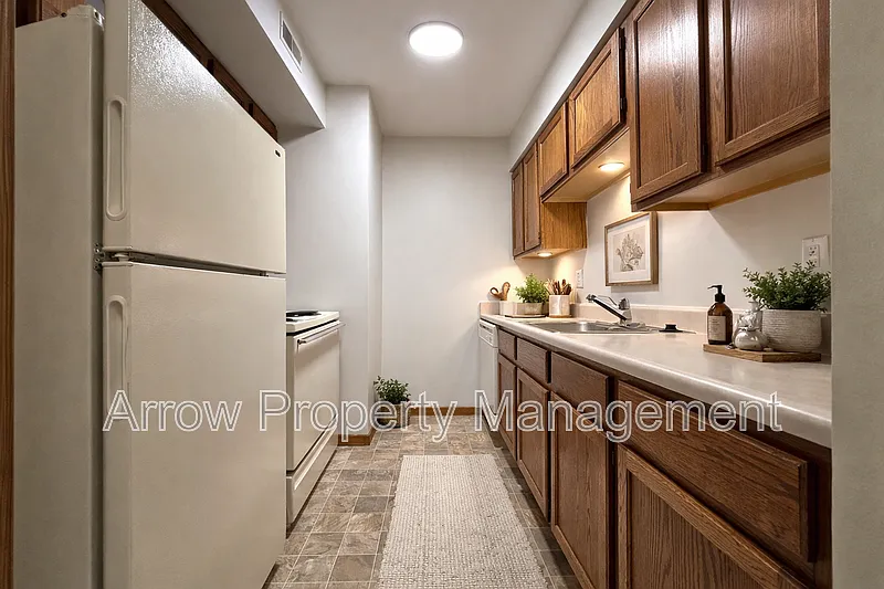 Building Photo - 1421 D St #2