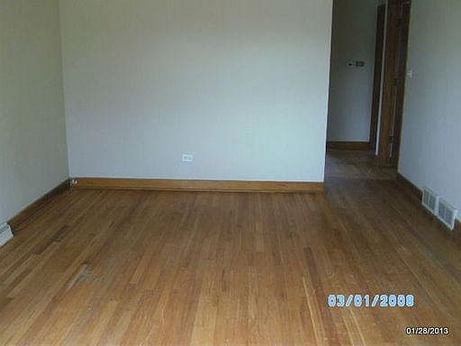 4th image of 9854 W Montrose Ave