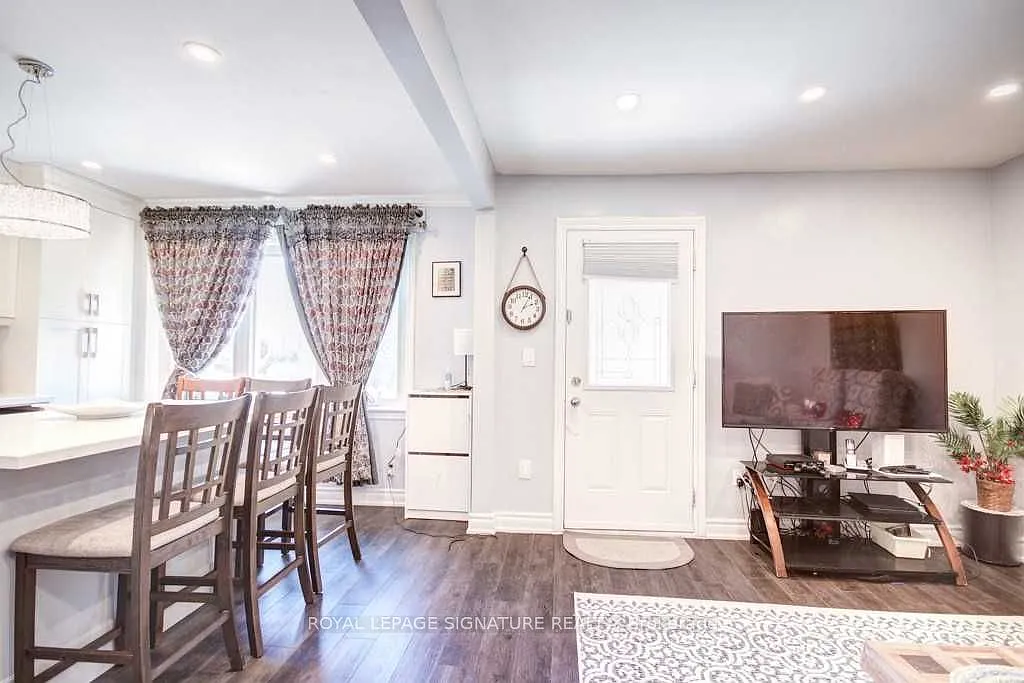 3 bed, $2,800 — Photo 4