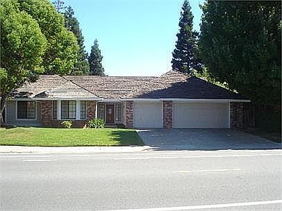2nd image of 5204 Laguna Woods Dr
