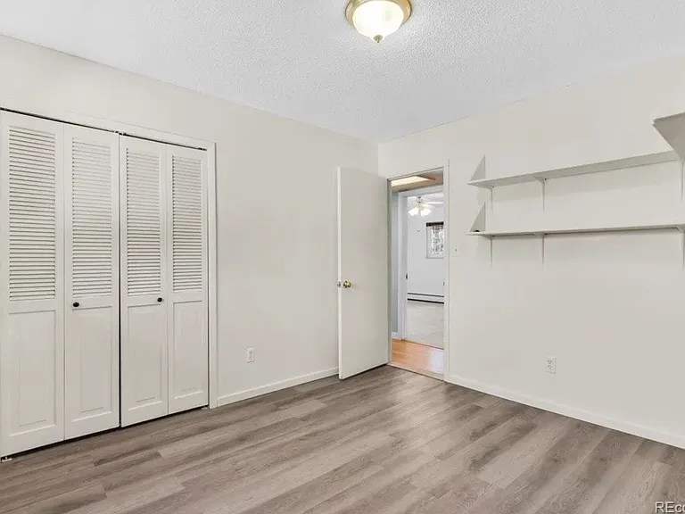 1685 S Kenton Way — Photo 18