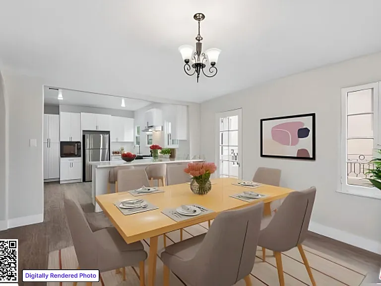 126 1/2 N Hamilton Dr — Photo 3