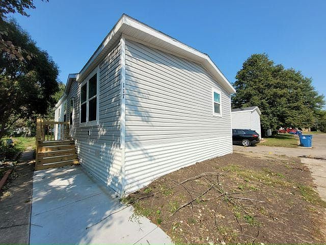 1st image of 117 116th Ave NE #420