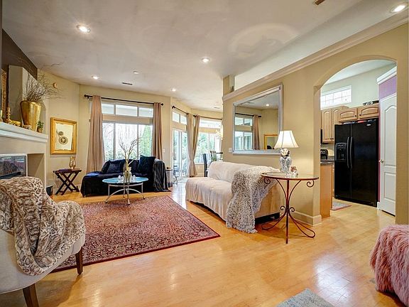 4th image of 6452 Hastings Ct