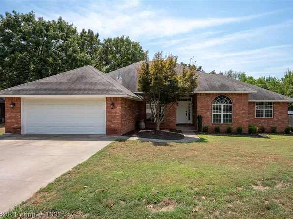 810 Karry Ln, Fort Smith, AR 72916