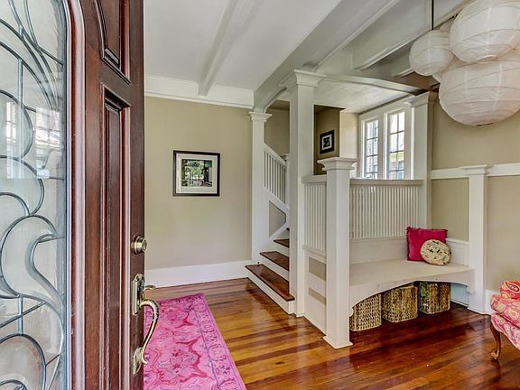 2nd image of 1818 Bayard Pl