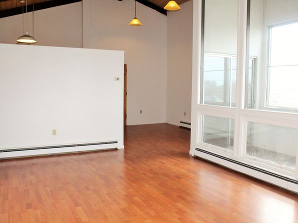 Meadow East Apartments | 118 Leroy St, Potsdam, NY