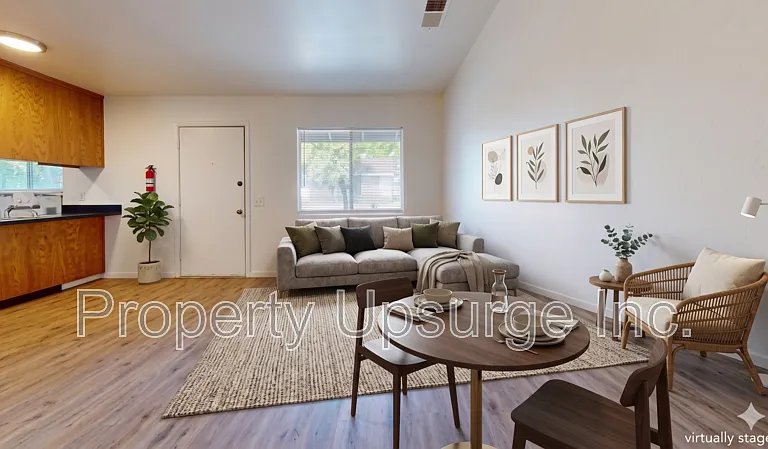 71 Mono Ave #11 — Photo 3