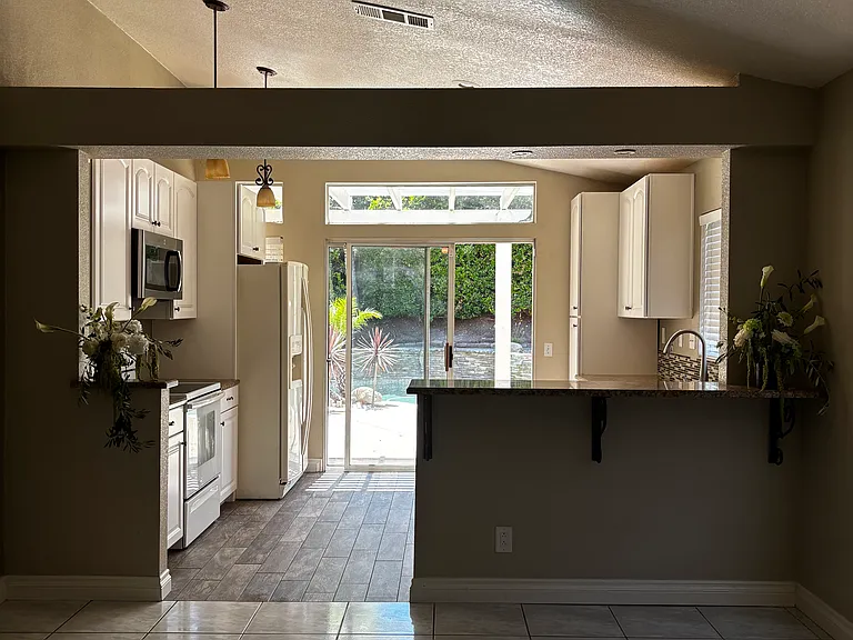 45331 Zuma Dr — Photo 11