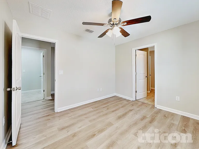 12447 Trailhead Dr — Photo 11