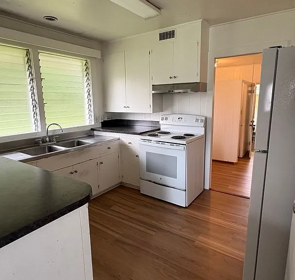 53 E Palai St — Photo 6