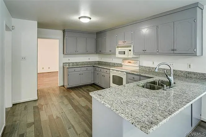 8112 Nashua Dr — Photo 12