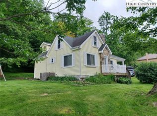 5700 Us Highway 19e, Newland, NC 28657