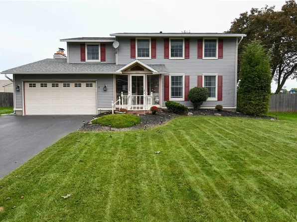 4323 Forestbrook Dr, Liverpool, NY 13090