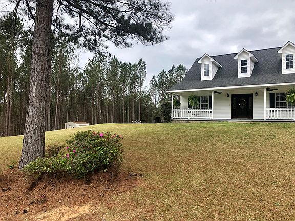 4th image of 320 Walker Dr