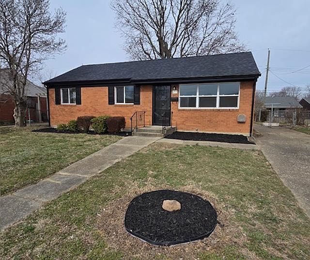 1st image of 215 Byron Ct