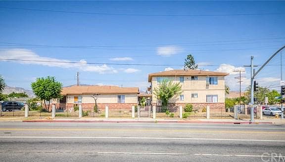 2nd image of 11710 Glenoaks Blvd