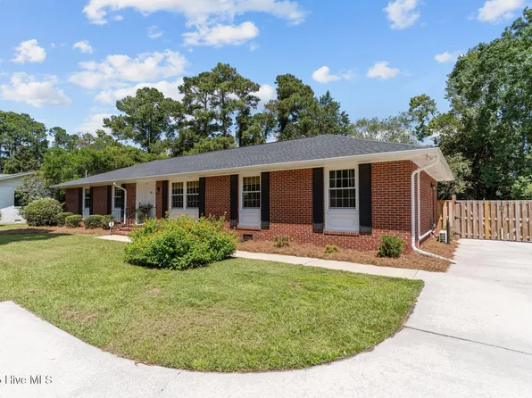 3817 Canterbury Road, Wilmington, NC 28403