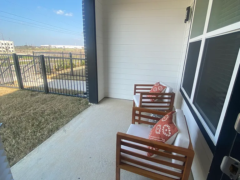 Pronghorn Cir — Photo 7