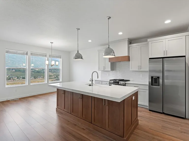 506 W Ascent Dr — Photo 9