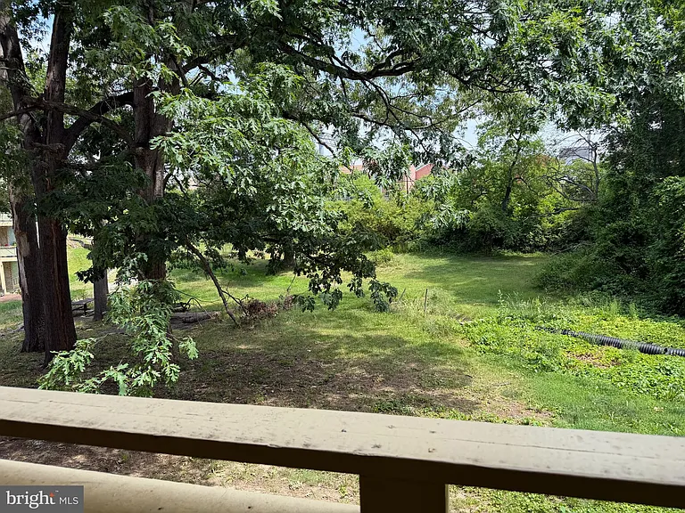 7260 Donnell Pl — Photo 13