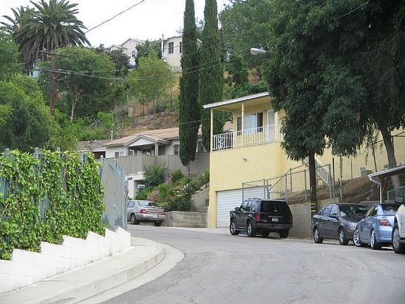 5th image of 3900 Ramboz Dr