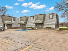 3350 Mcfaddin Ave