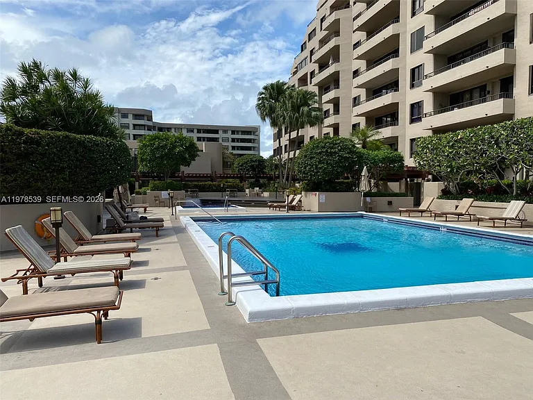 251 Crandon Blvd #606 — Photo 34