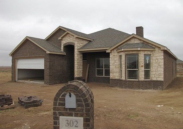 2nd image of 302 N 4th St