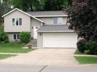 4056 7th St NW, Rochester, MN 55901