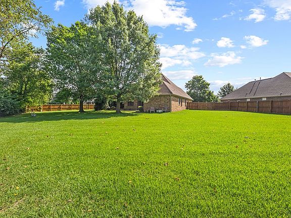 5th image of 4130 Willowbend Dr