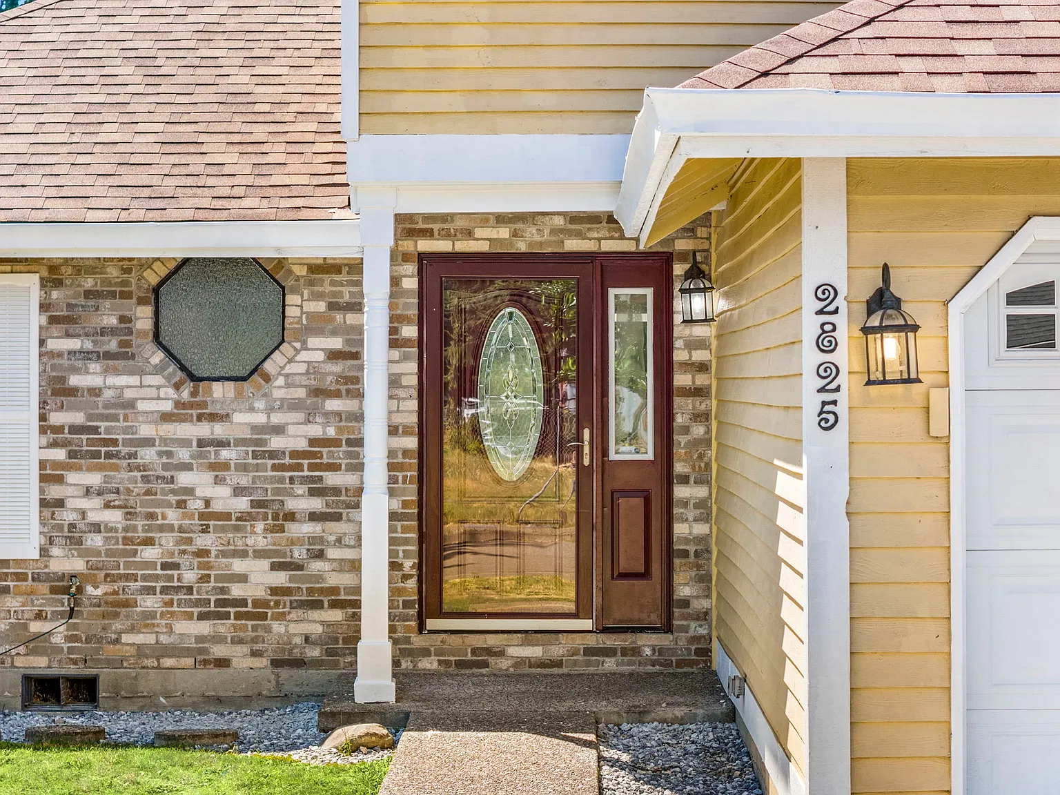 4 bed, 1740 sqft, $3,500 — Photo 3