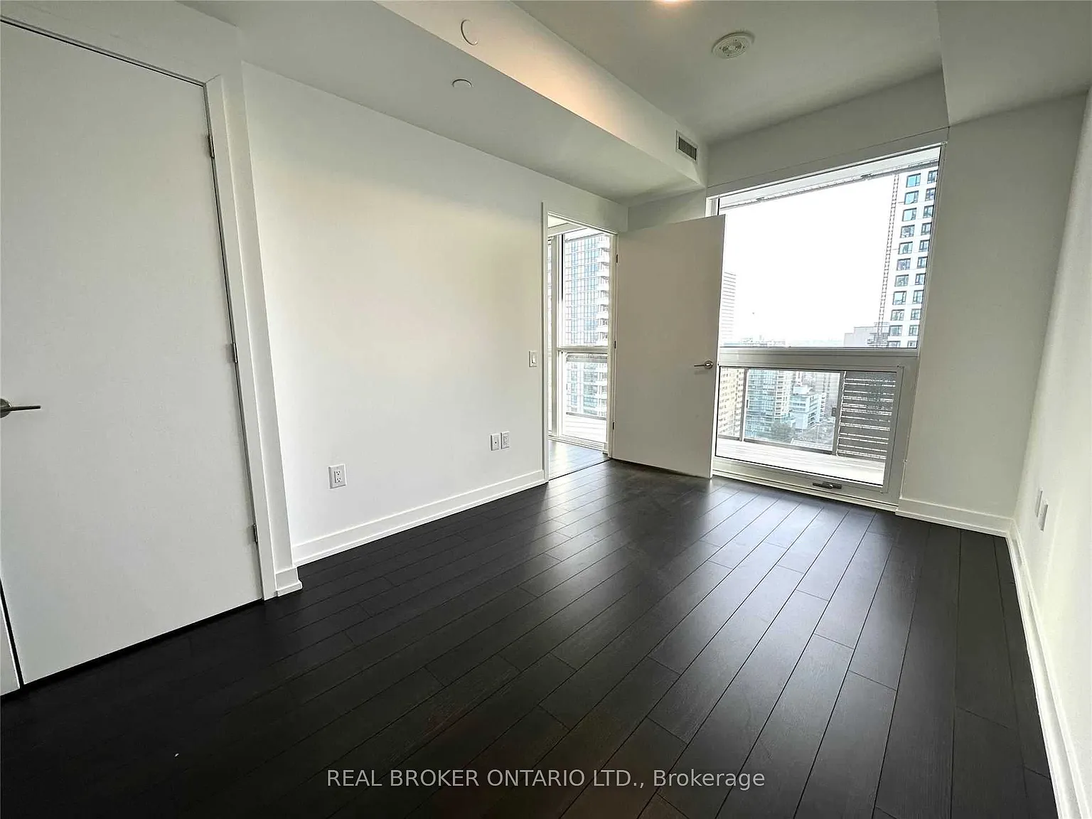 2 bed, $2,500 — Photo 4