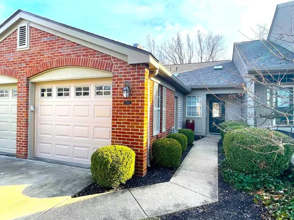2211 Dominion Dr, Fort Mitchell, KY 41017