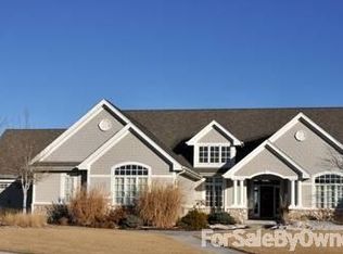 24928 Farnam Cir, Waterloo, NE 68069