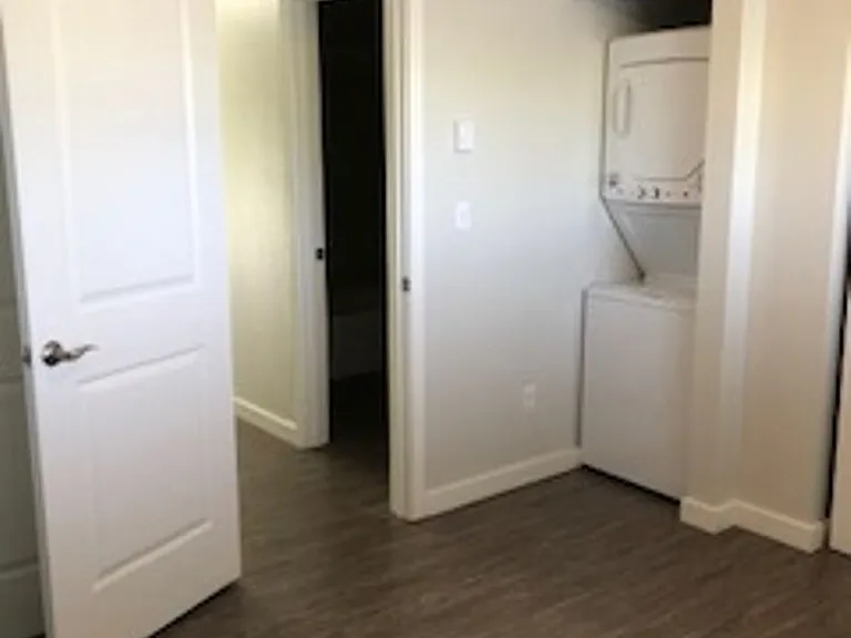 Parkside Apartments — Photo 11