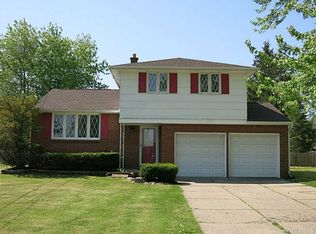 1938 Bedell Rd, Grand Island, NY 14072