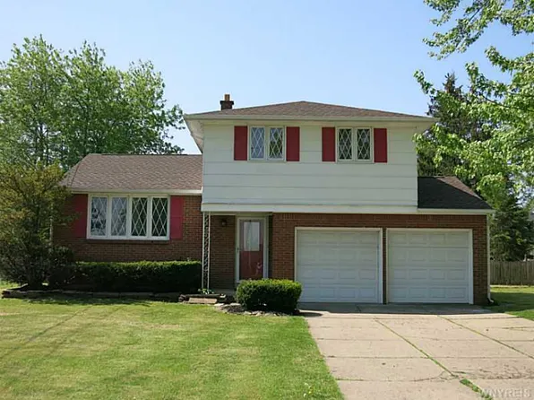 1938 Bedell Rd, Grand Island, NY 14072